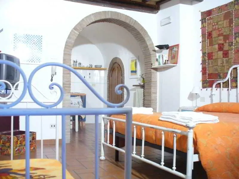 Bed and Breakfast Vico Del Poeta Ассизи Италия